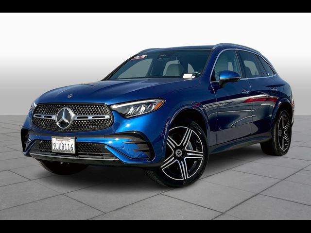 2023 Mercedes-Benz GLC 300