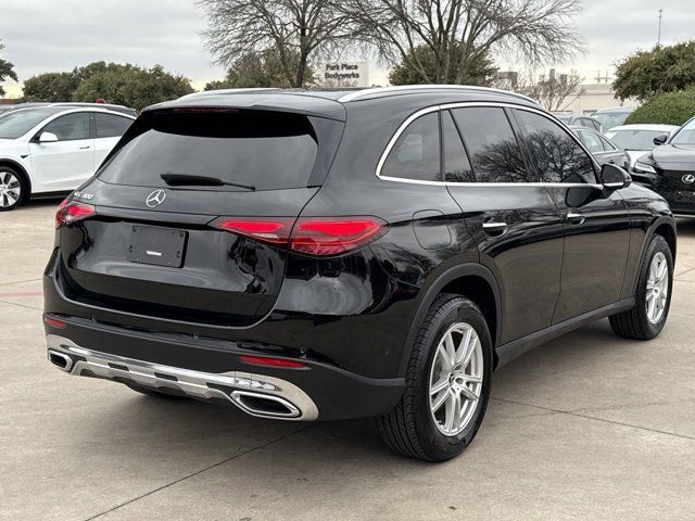 2023 Mercedes-Benz GLC 300