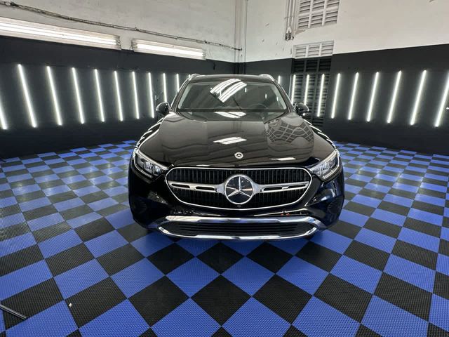 2023 Mercedes-Benz GLC 300