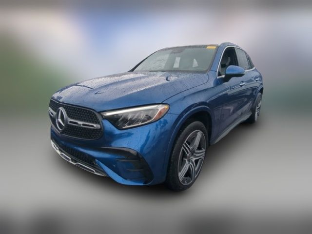 2023 Mercedes-Benz GLC 300