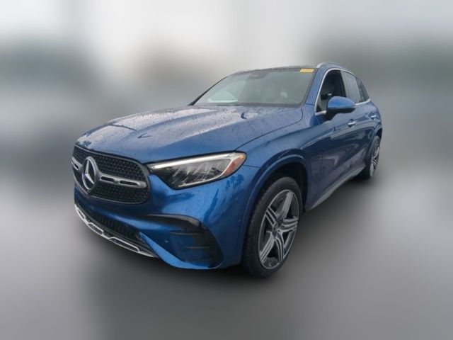 2023 Mercedes-Benz GLC 300