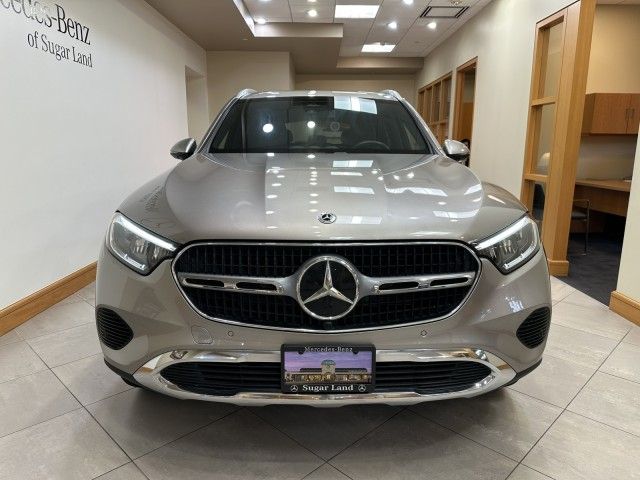 2023 Mercedes-Benz GLC 300