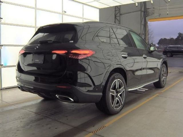 2023 Mercedes-Benz GLC 300