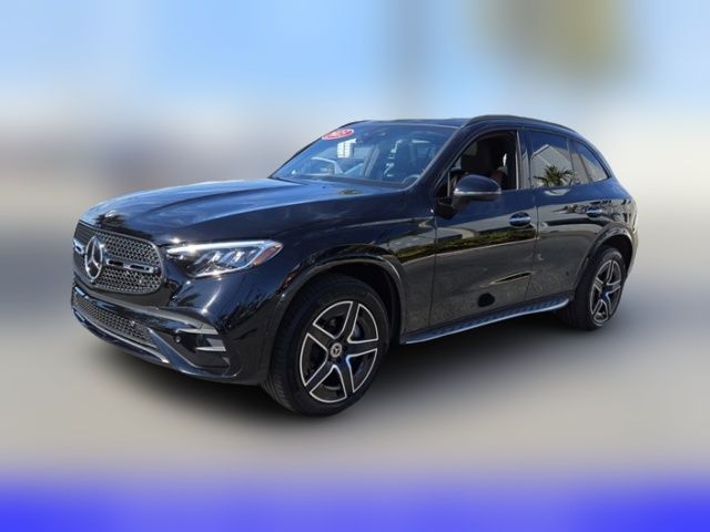 2023 Mercedes-Benz GLC 300