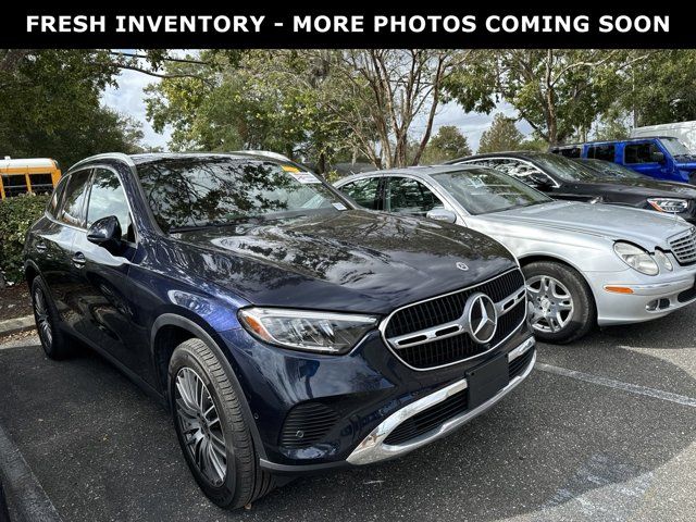 2023 Mercedes-Benz GLC 300