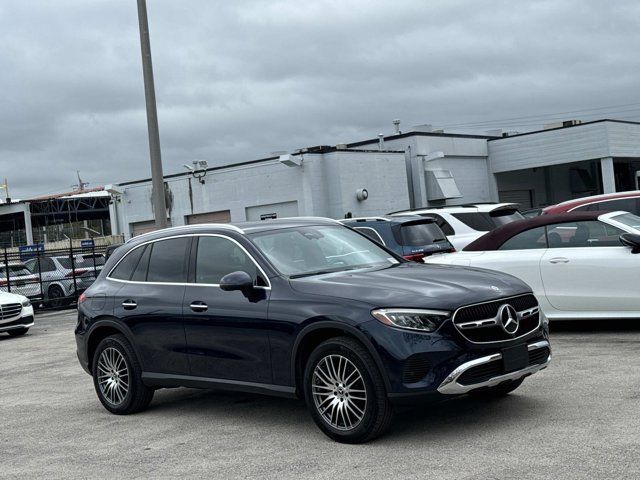 2023 Mercedes-Benz GLC 300