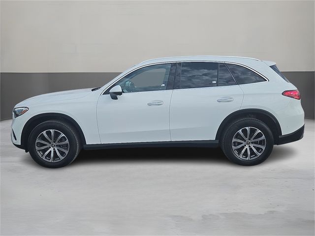 2023 Mercedes-Benz GLC 300