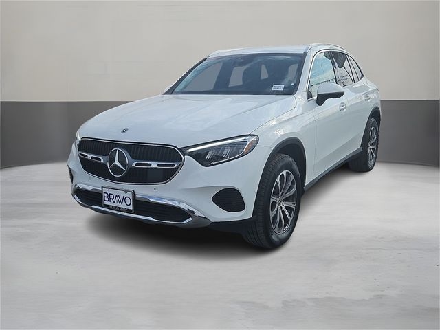 2023 Mercedes-Benz GLC 300