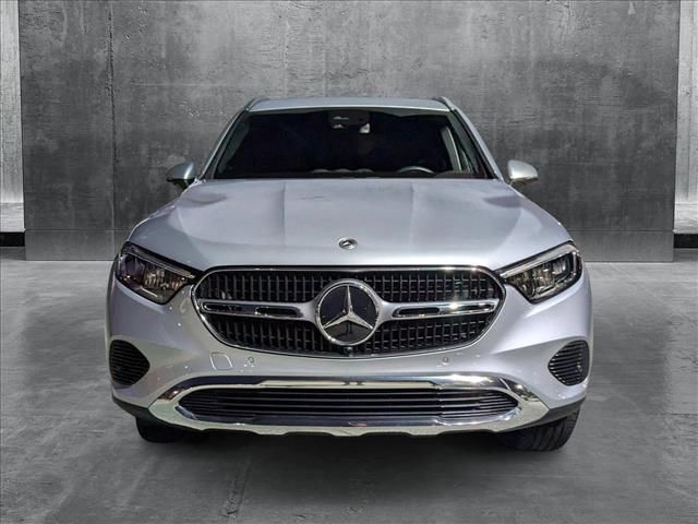 2023 Mercedes-Benz GLC 300