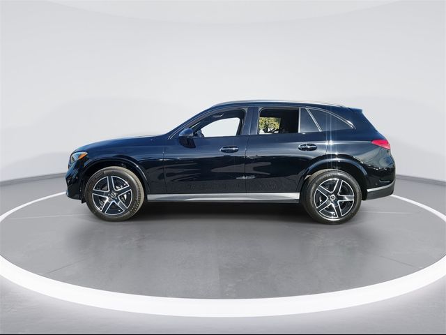 2023 Mercedes-Benz GLC 300