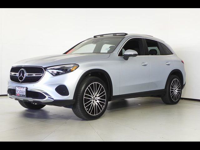 2023 Mercedes-Benz GLC 300