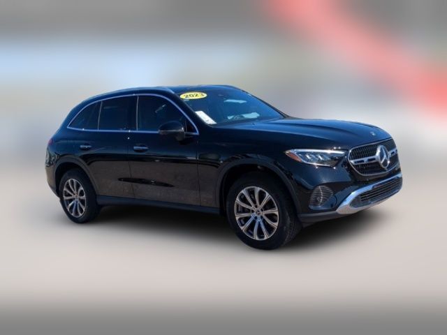 2023 Mercedes-Benz GLC 300