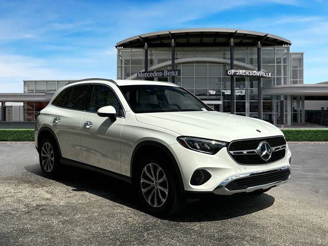 2023 Mercedes-Benz GLC 300