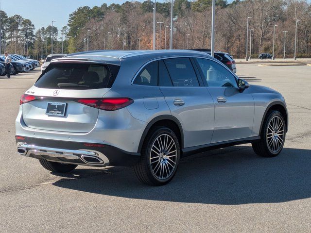 2023 Mercedes-Benz GLC 300