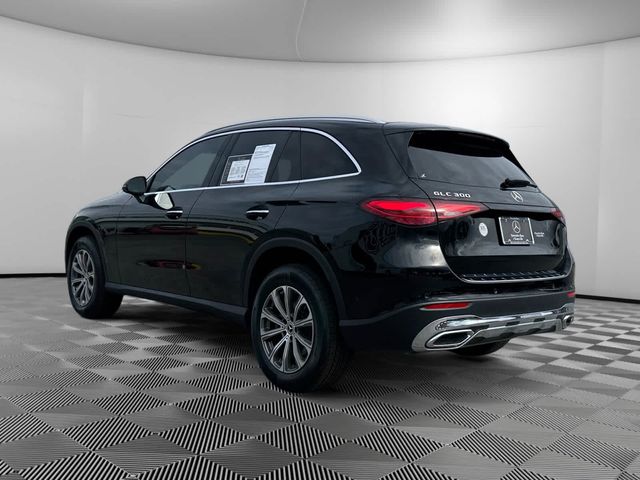 2023 Mercedes-Benz GLC 300