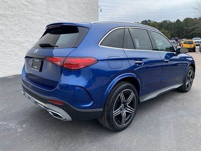 2023 Mercedes-Benz GLC 300