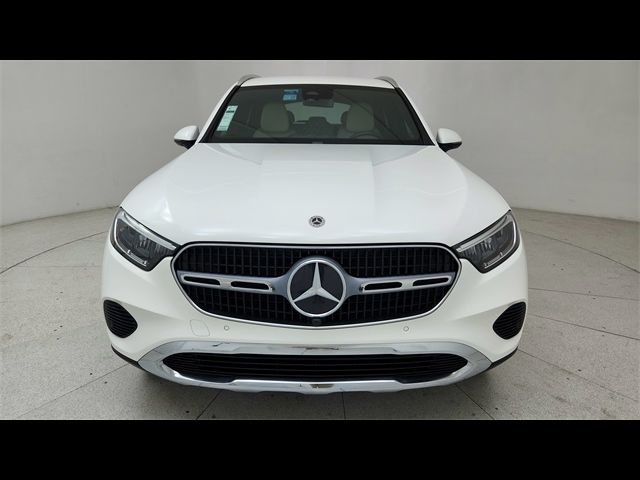 2023 Mercedes-Benz GLC 300