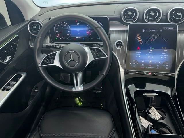 2023 Mercedes-Benz GLC 300