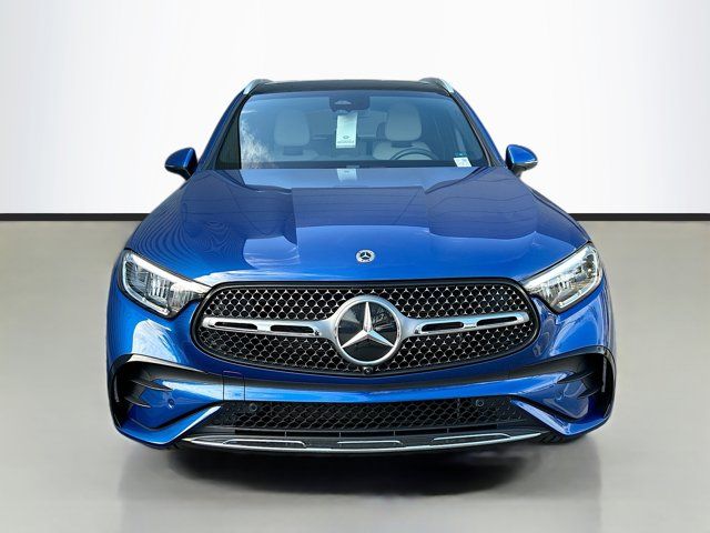 2023 Mercedes-Benz GLC 300