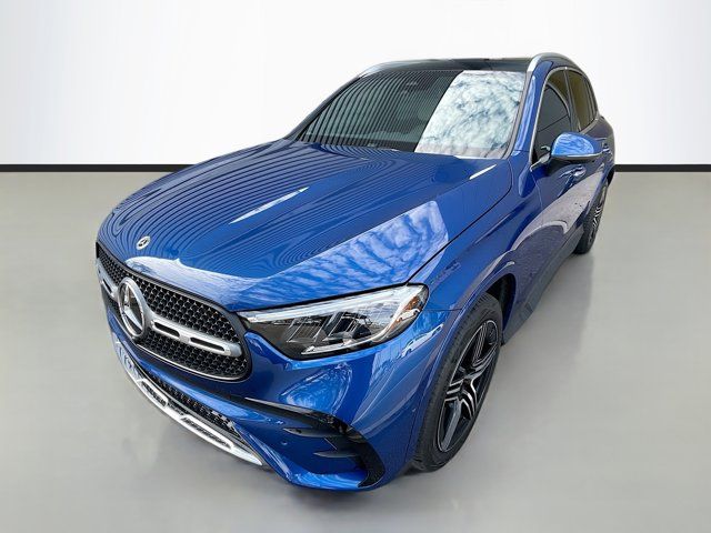 2023 Mercedes-Benz GLC 300