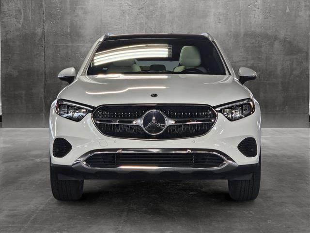 2023 Mercedes-Benz GLC 300