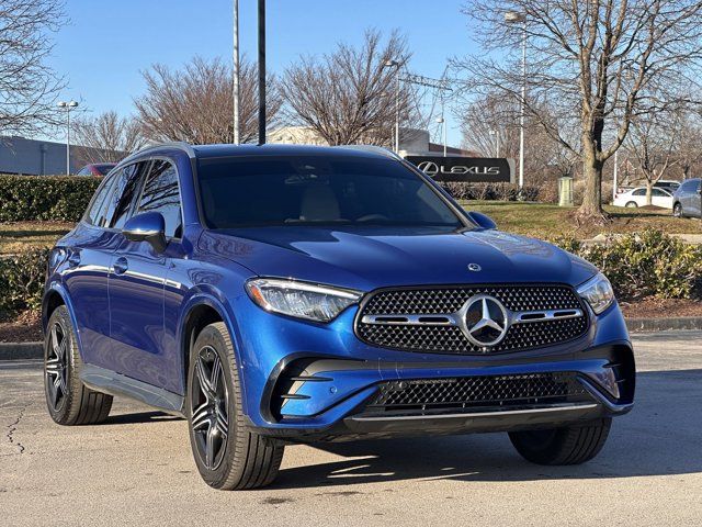 2023 Mercedes-Benz GLC 300