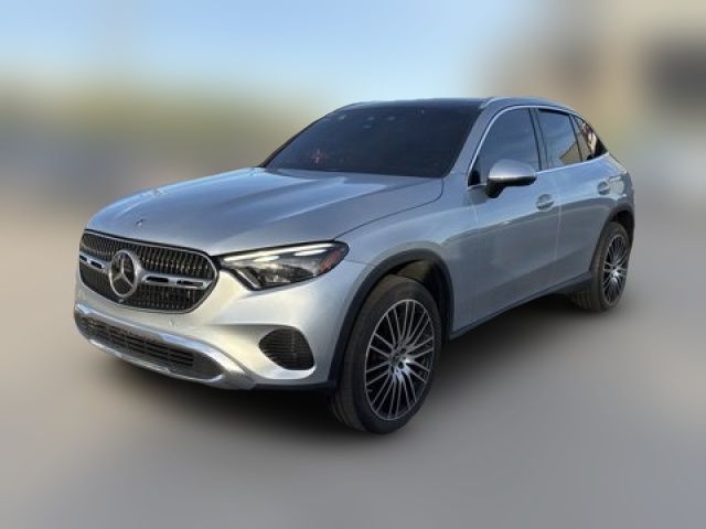 2023 Mercedes-Benz GLC 300