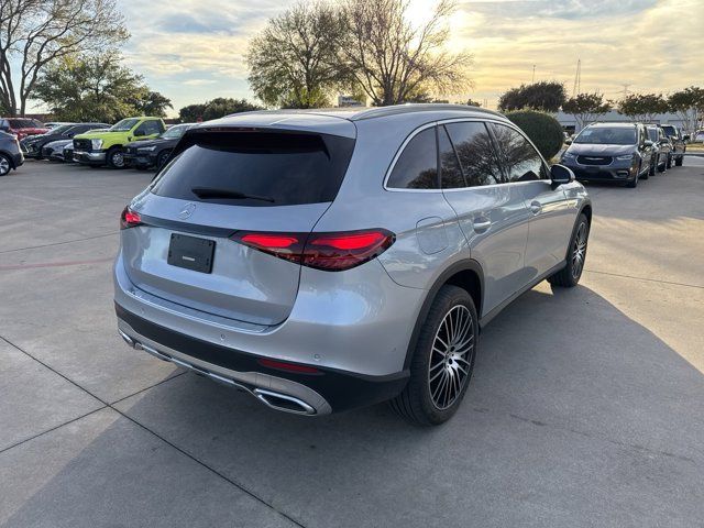 2023 Mercedes-Benz GLC 300