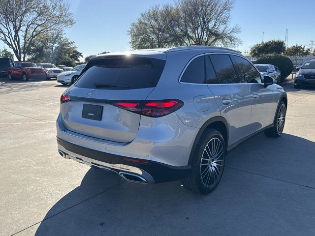 2023 Mercedes-Benz GLC 300