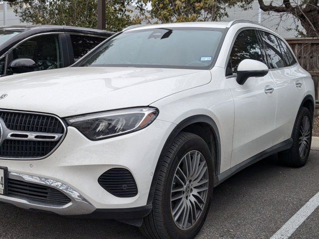 2023 Mercedes-Benz GLC 300