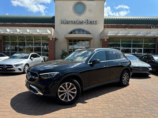 2023 Mercedes-Benz GLC 300