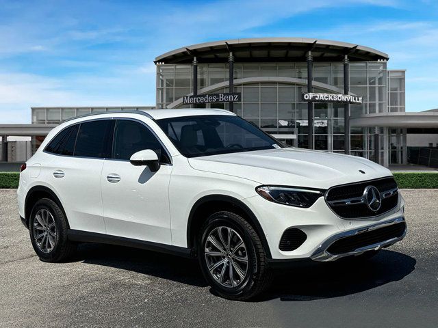 2023 Mercedes-Benz GLC 300