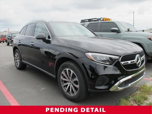 2023 Mercedes-Benz GLC 300