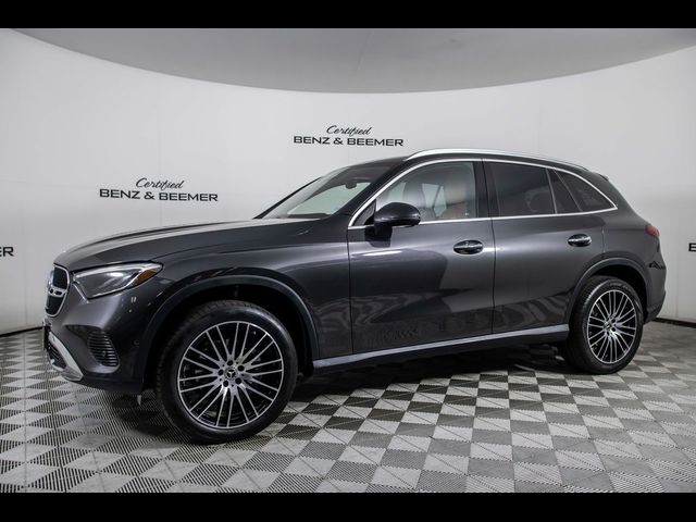 2023 Mercedes-Benz GLC 300