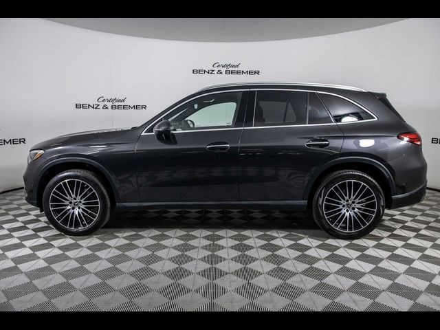 2023 Mercedes-Benz GLC 300