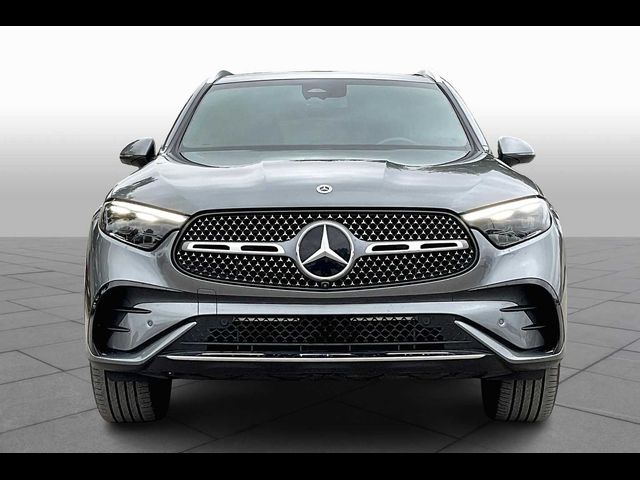 2023 Mercedes-Benz GLC 300