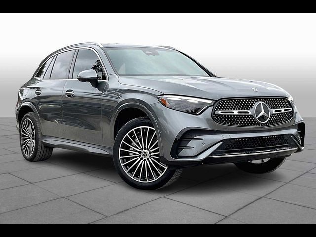 2023 Mercedes-Benz GLC 300