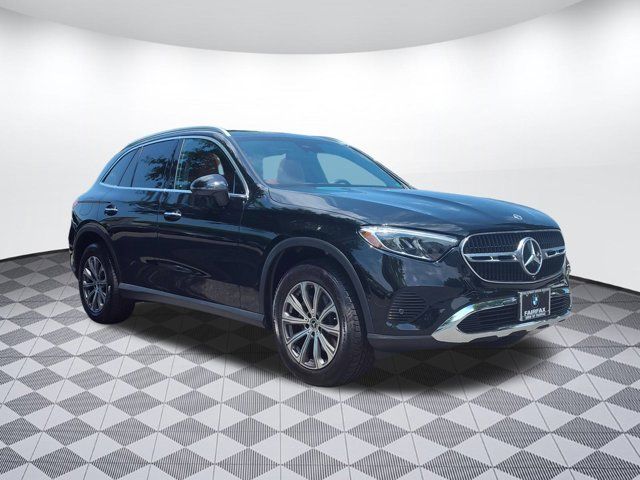 2023 Mercedes-Benz GLC 300