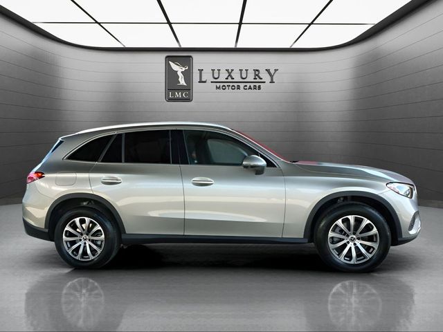 2023 Mercedes-Benz GLC 300