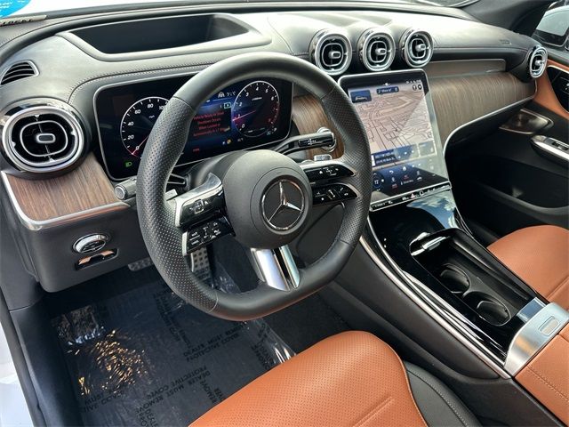 2023 Mercedes-Benz GLC 300