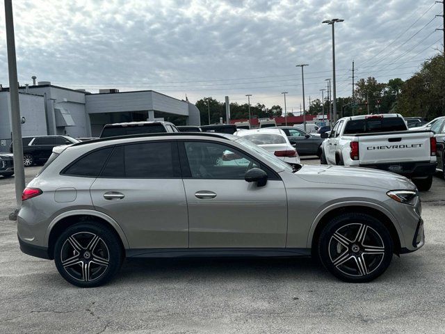 2023 Mercedes-Benz GLC 300