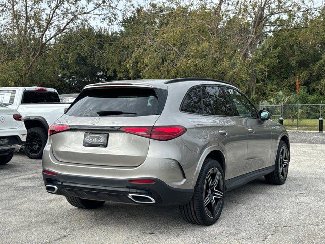 2023 Mercedes-Benz GLC 300