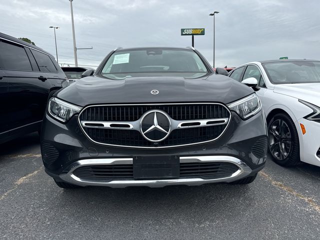 2023 Mercedes-Benz GLC 300