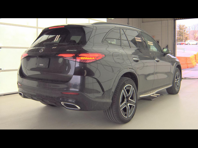 2023 Mercedes-Benz GLC 300