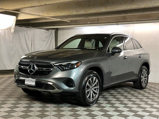 2023 Mercedes-Benz GLC 300