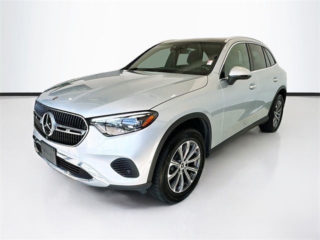 2023 Mercedes-Benz GLC 300