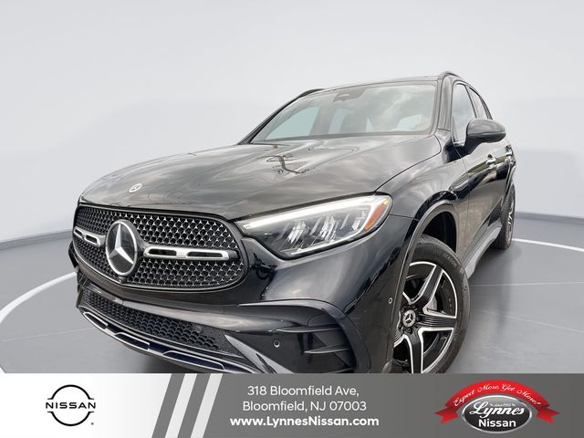 2023 Mercedes-Benz GLC 300