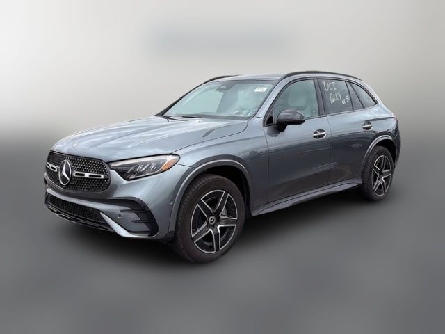 2023 Mercedes-Benz GLC 300