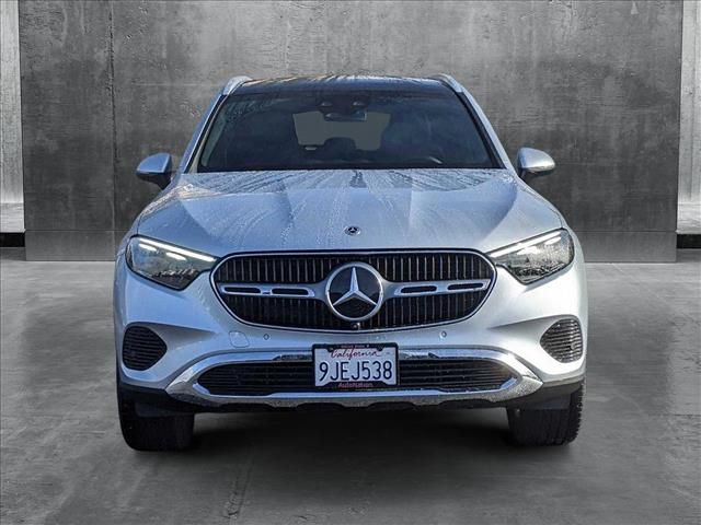 2023 Mercedes-Benz GLC 300