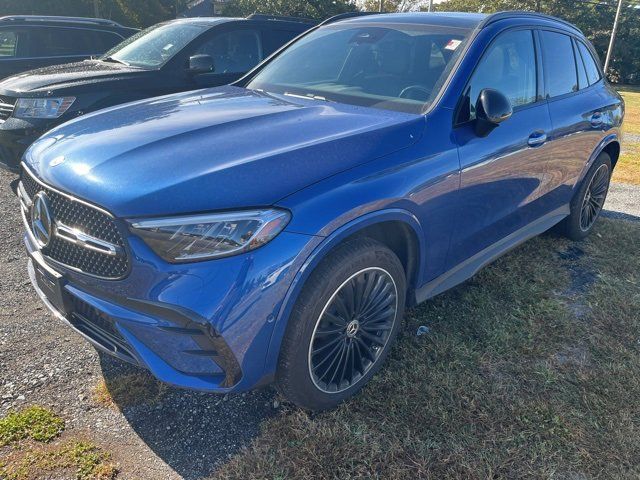 2023 Mercedes-Benz GLC 300